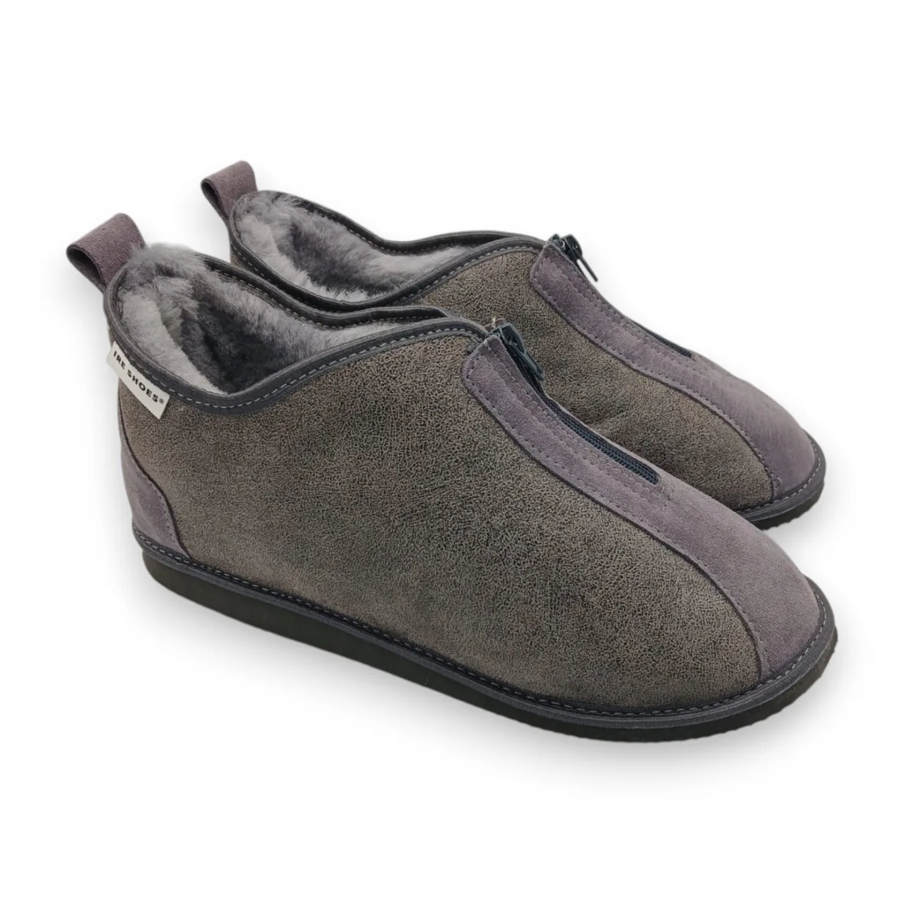Szare bambosze BMGZ25-248 z przednimi zamkami — para