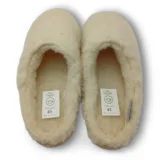 Para kapci IRE SHOES KWD25-254 ecru — wnętrze i etykiety w widoku z góry